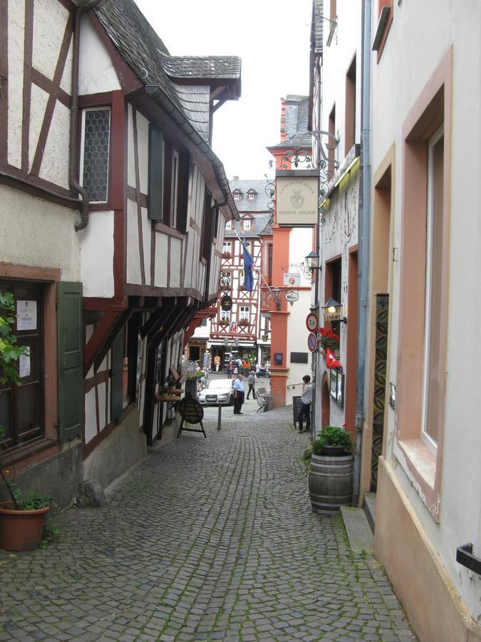 Hotel-Restaurant Kastel Bernkastel-Kues Exterior photo
